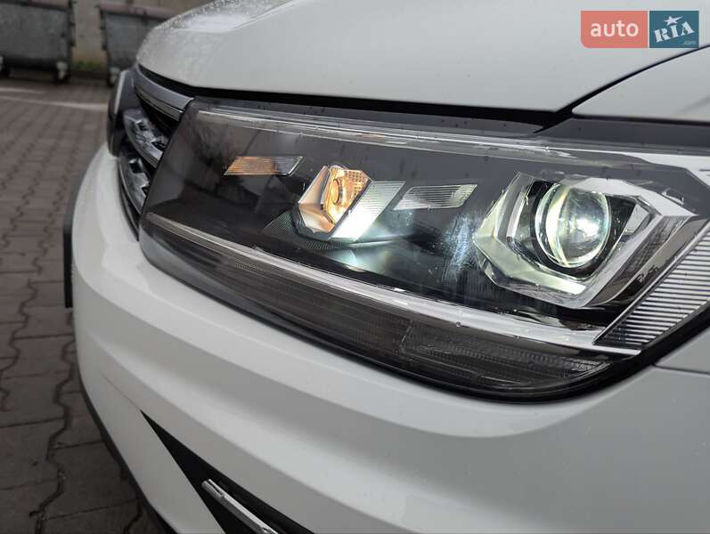 Внедорожник / Кроссовер Volkswagen Tiguan 2018 в Виннице