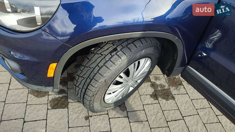 Внедорожник / Кроссовер Volkswagen Tiguan 2014 в Стрые