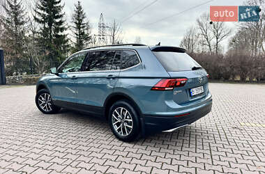 Внедорожник / Кроссовер Volkswagen Tiguan 2019 в Миргороде
