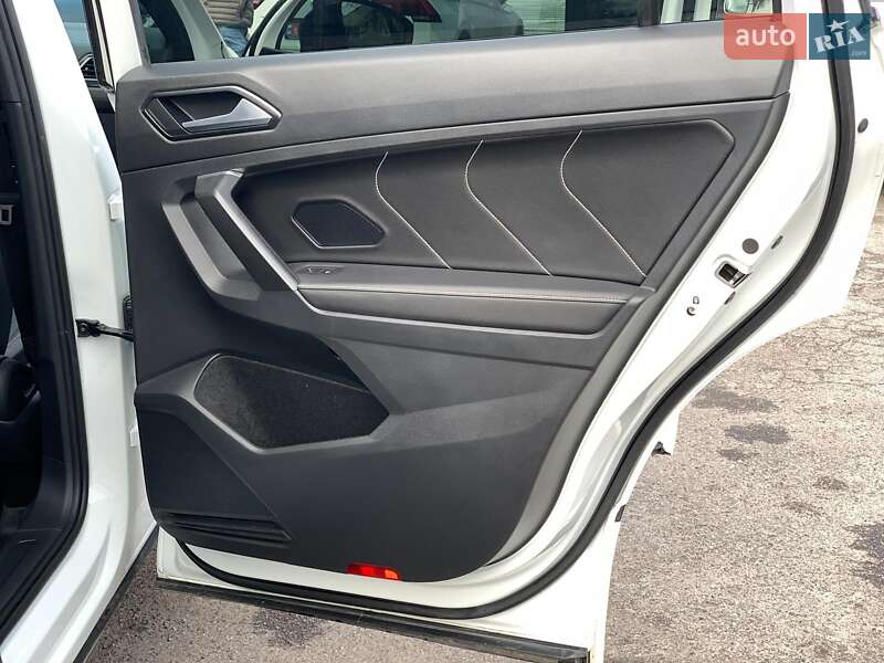 Внедорожник / Кроссовер Volkswagen Tiguan 2023 в Виннице