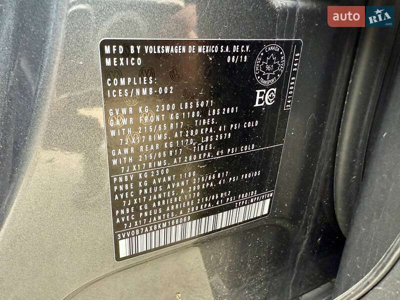 Внедорожник / Кроссовер Volkswagen Tiguan 2019 в Киеве