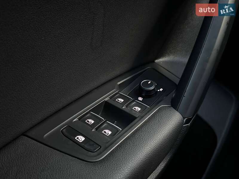 Внедорожник / Кроссовер Volkswagen Tiguan 2019 в Киеве фото 15 Внедорожник / Кроссовер Volkswagen Tiguan 2019 в Киеве