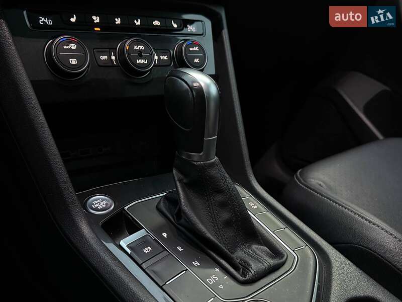 Внедорожник / Кроссовер Volkswagen Tiguan 2019 в Киеве фото 26 Внедорожник / Кроссовер Volkswagen Tiguan 2019 в Киеве