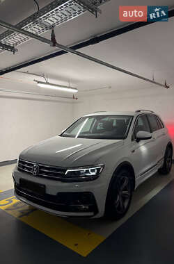 Внедорожник / Кроссовер Volkswagen Tiguan 2019 в Киеве