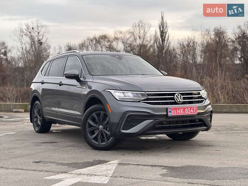Внедорожник / Кроссовер Volkswagen Tiguan 2022 в Ирпене