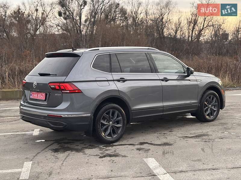Внедорожник / Кроссовер Volkswagen Tiguan 2022 в Ирпене