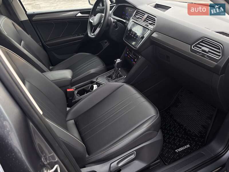 Внедорожник / Кроссовер Volkswagen Tiguan 2022 в Ирпене