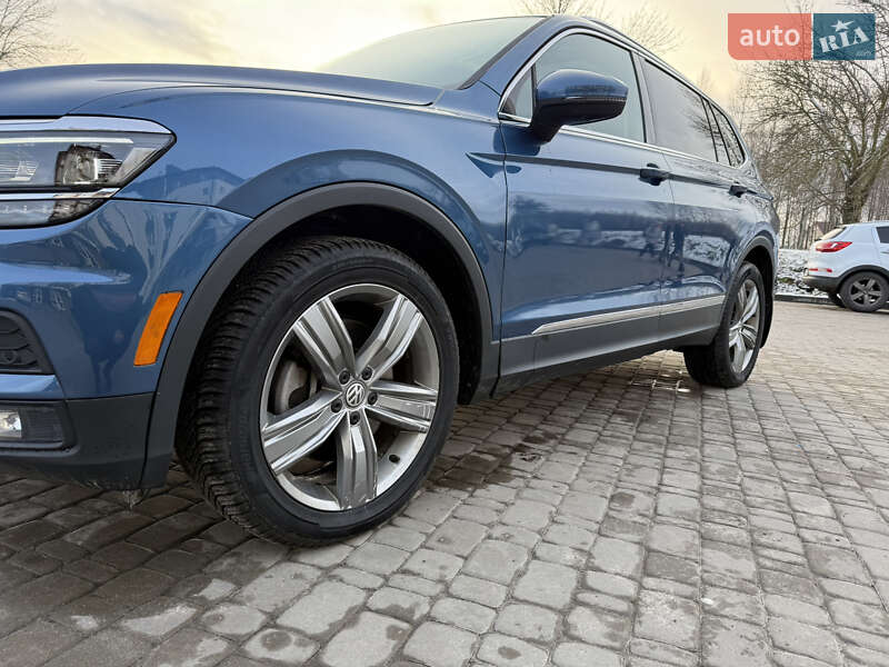 Внедорожник / Кроссовер Volkswagen Tiguan 2018 в Киеве