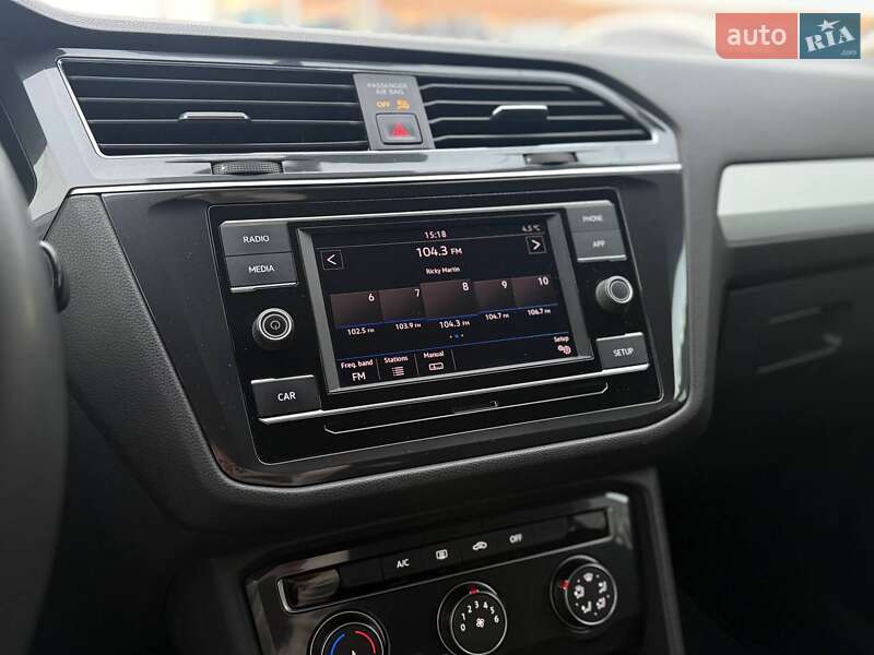 Внедорожник / Кроссовер Volkswagen Tiguan 2018 в Львове