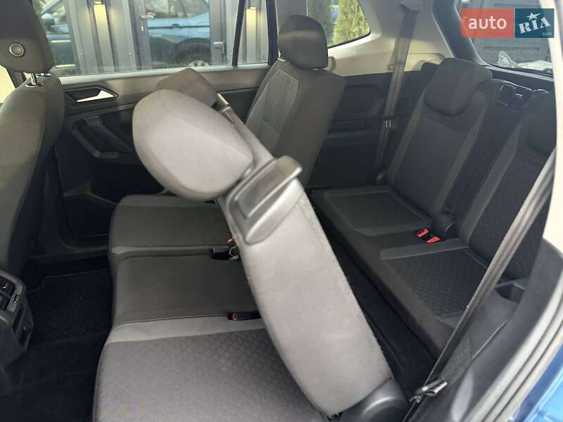 Внедорожник / Кроссовер Volkswagen Tiguan 2018 в Львове