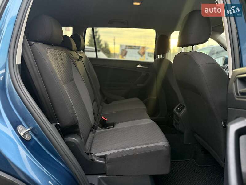 Внедорожник / Кроссовер Volkswagen Tiguan 2018 в Львове