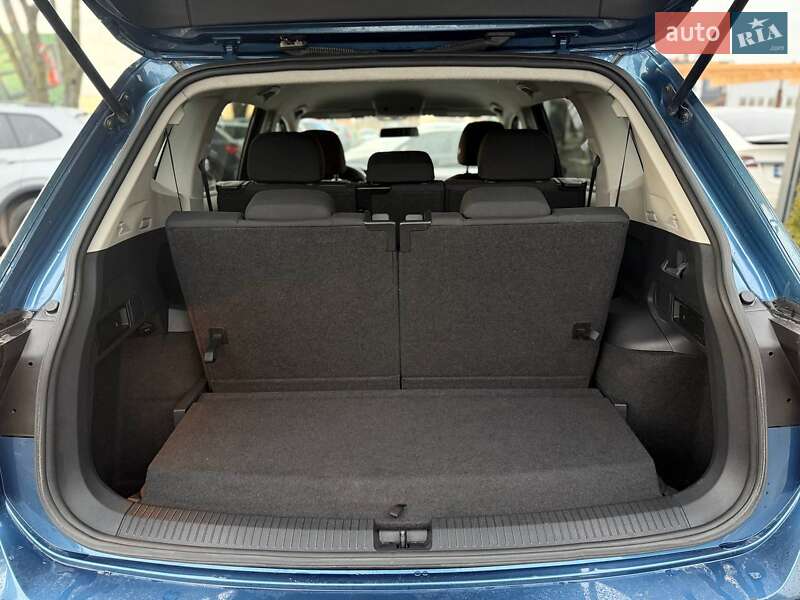 Внедорожник / Кроссовер Volkswagen Tiguan 2018 в Львове