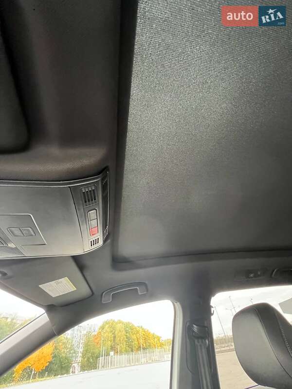 Внедорожник / Кроссовер Volkswagen Tiguan 2019 в Львове