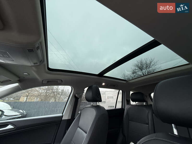 Внедорожник / Кроссовер Volkswagen Tiguan 2019 в Луцке