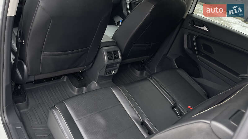 Позашляховик / Кросовер Volkswagen Tiguan 2021 в Самборі