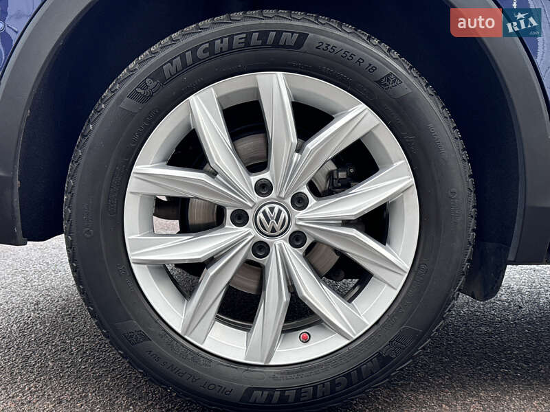 Внедорожник / Кроссовер Volkswagen Tiguan 2019 в Ровно
