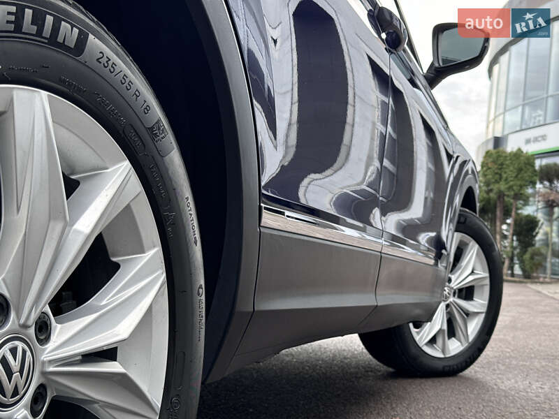Внедорожник / Кроссовер Volkswagen Tiguan 2019 в Ровно