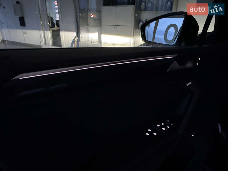 Внедорожник / Кроссовер Volkswagen Tiguan 2019 в Ровно