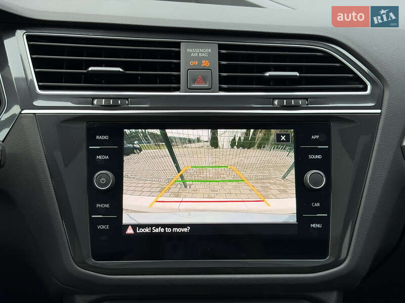 Внедорожник / Кроссовер Volkswagen Tiguan 2022 в Киеве