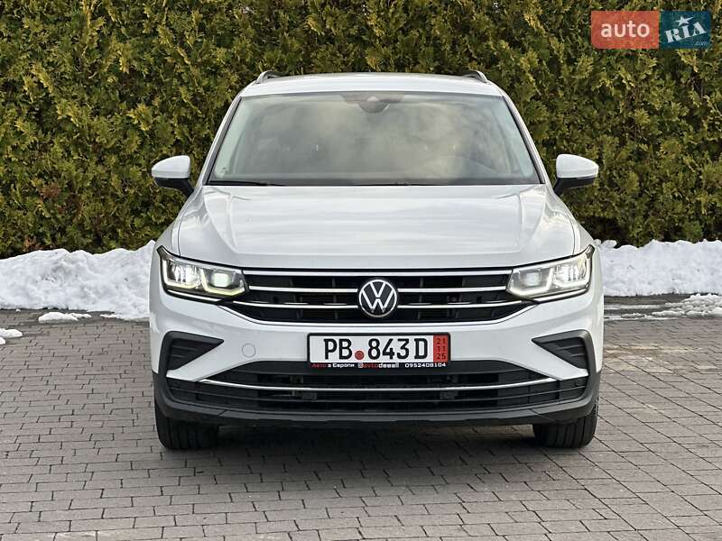 Внедорожник / Кроссовер Volkswagen Tiguan 2022 в Стрые