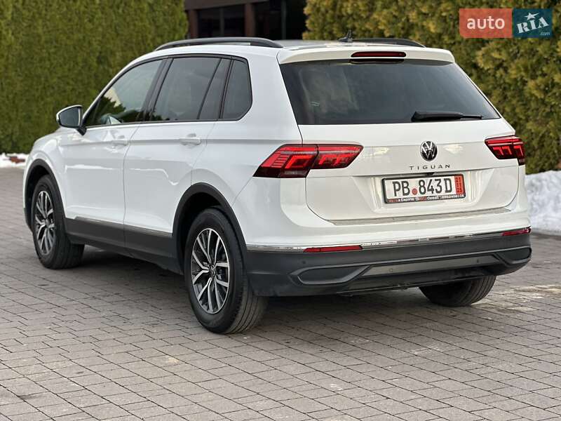 Внедорожник / Кроссовер Volkswagen Tiguan 2022 в Стрые