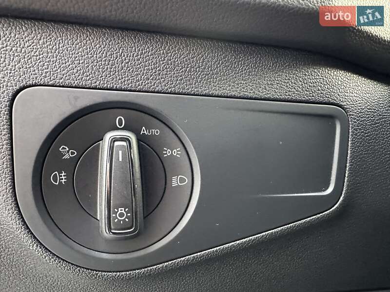 Внедорожник / Кроссовер Volkswagen Tiguan 2022 в Стрые