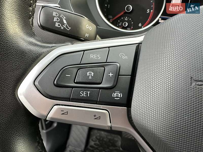 Внедорожник / Кроссовер Volkswagen Tiguan 2022 в Стрые