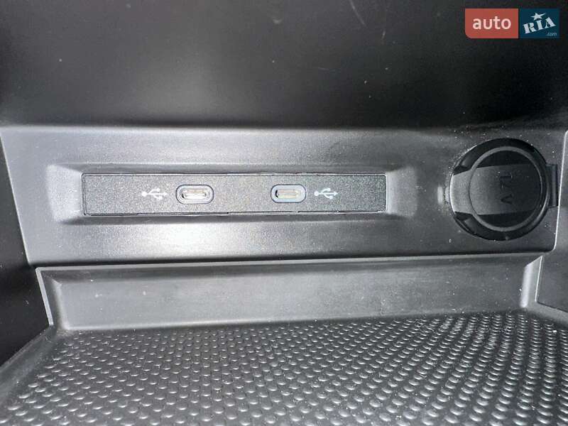 Внедорожник / Кроссовер Volkswagen Tiguan 2022 в Стрые