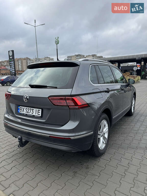 Внедорожник / Кроссовер Volkswagen Tiguan 2018 в Хмельницком