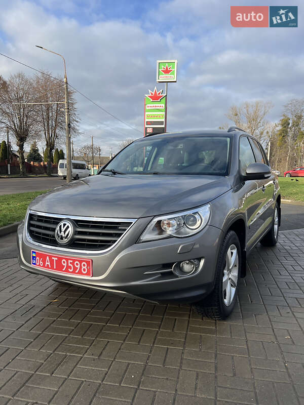 Внедорожник / Кроссовер Volkswagen Tiguan 2008 в Житомире