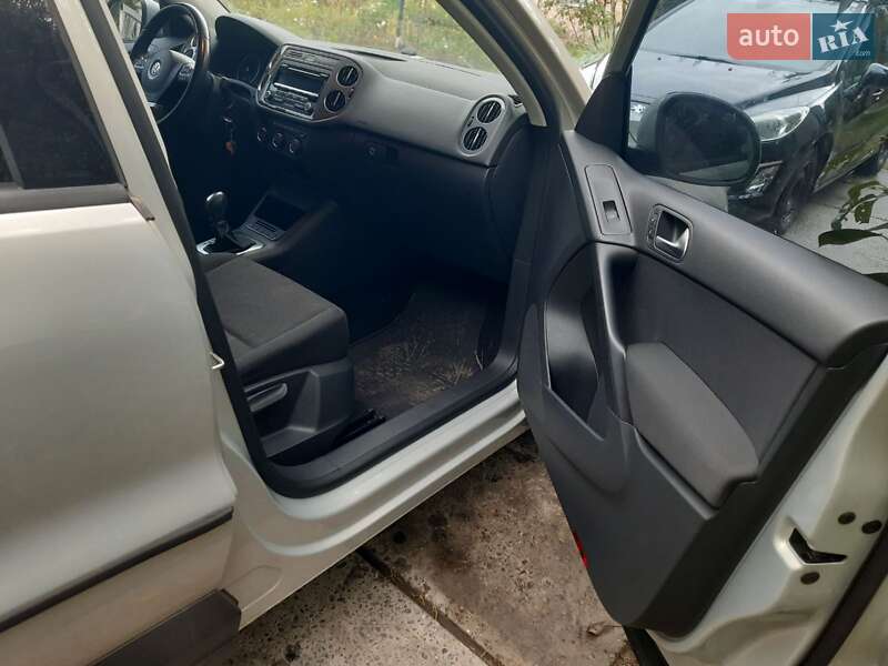 Внедорожник / Кроссовер Volkswagen Tiguan 2012 в Буче фото 4 Внедорожник / Кроссовер Volkswagen Tiguan 2012 в Буче