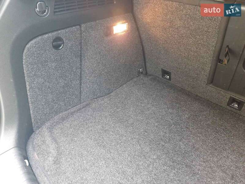 Внедорожник / Кроссовер Volkswagen Tiguan 2012 в Буче фото 13 Внедорожник / Кроссовер Volkswagen Tiguan 2012 в Буче