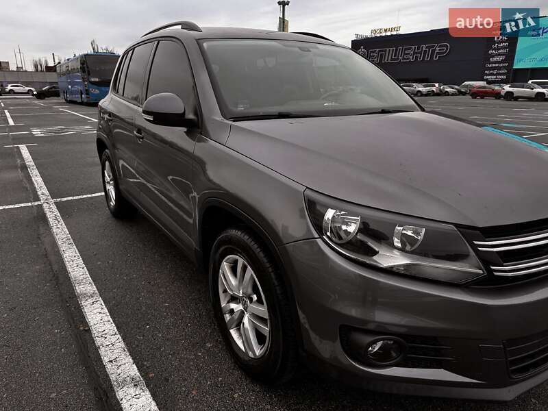 Внедорожник / Кроссовер Volkswagen Tiguan 2016 в Киеве фото 6 Внедорожник / Кроссовер Volkswagen Tiguan 2016 в Киеве