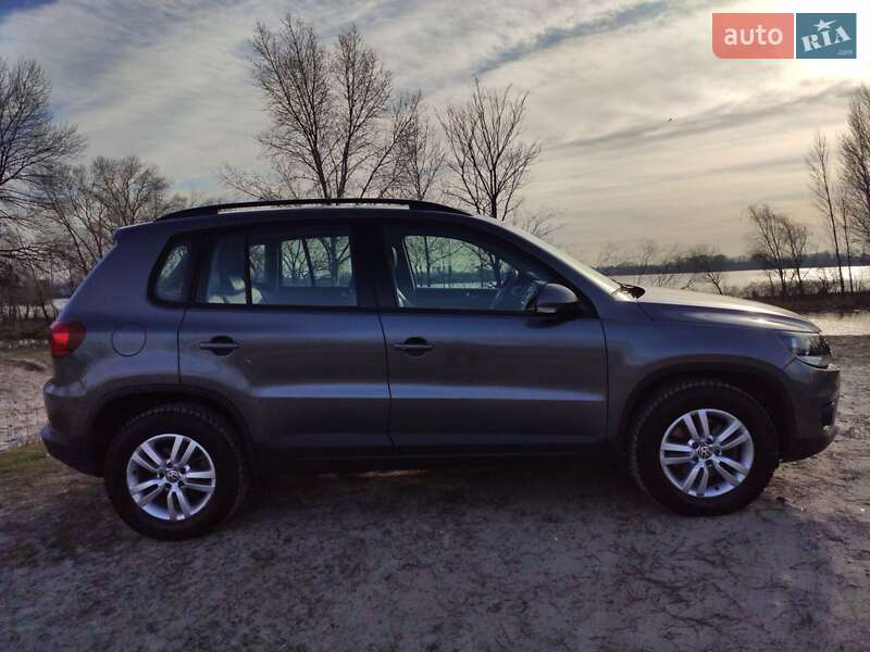 Внедорожник / Кроссовер Volkswagen Tiguan 2016 в Киеве фото 15 Внедорожник / Кроссовер Volkswagen Tiguan 2016 в Киеве