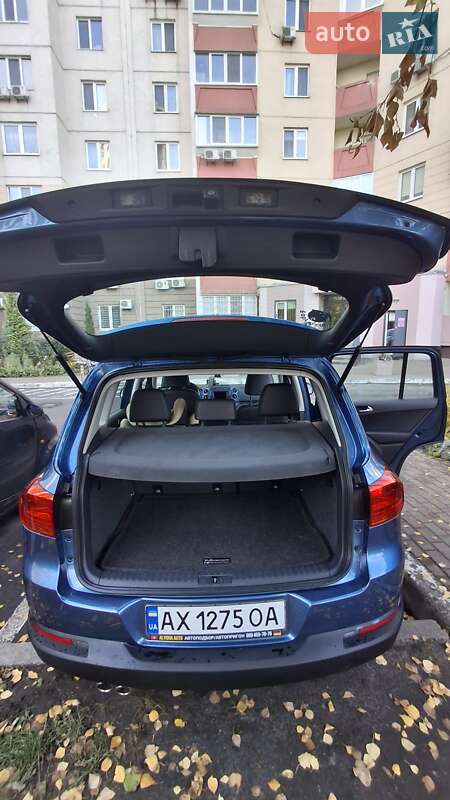 Внедорожник / Кроссовер Volkswagen Tiguan 2016 в Киеве