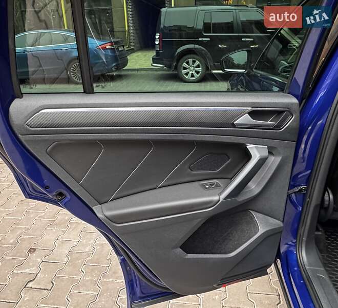 Позашляховик / Кросовер Volkswagen Tiguan 2021 в Києві