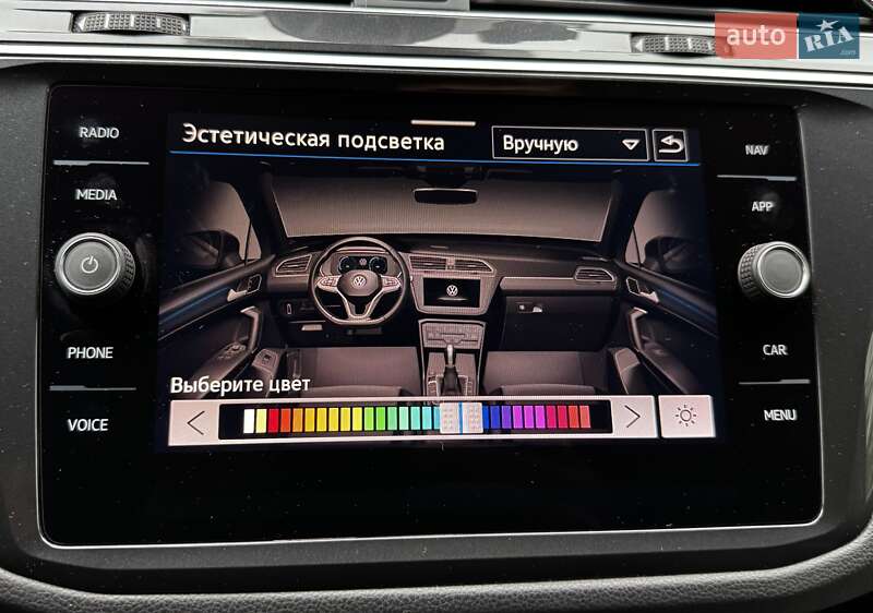 Позашляховик / Кросовер Volkswagen Tiguan 2021 в Києві