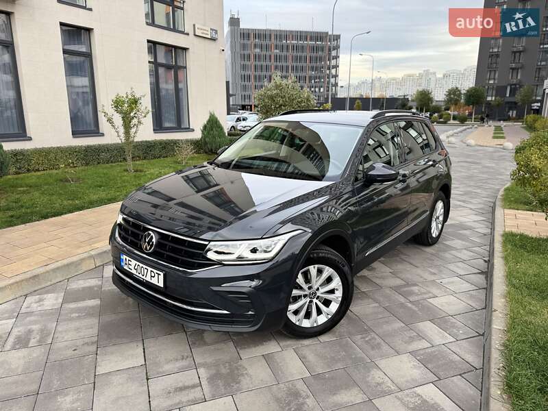 Volkswagen Tiguan 2021