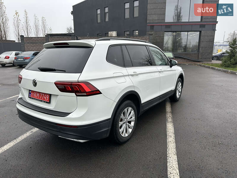 Внедорожник / Кроссовер Volkswagen Tiguan 2020 в Кременчуге фото 5 Внедорожник / Кроссовер Volkswagen Tiguan 2020 в Кременчуге