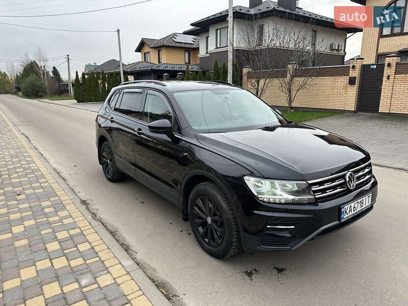 Внедорожник / Кроссовер Volkswagen Tiguan 2020 в Киеве