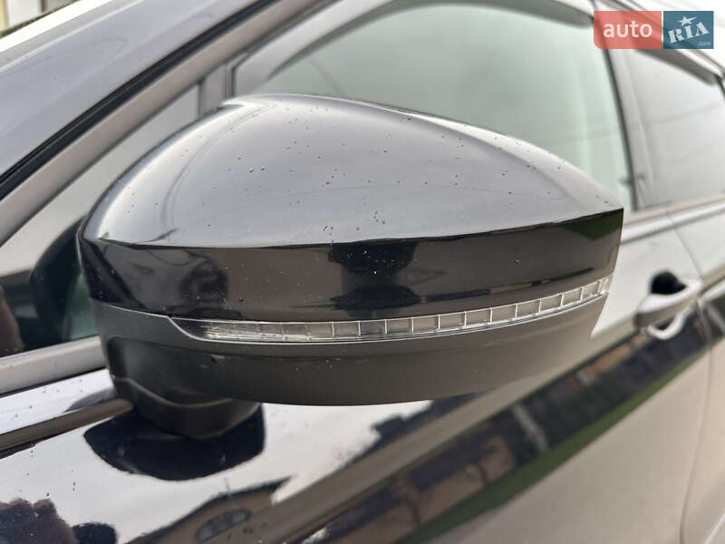 Внедорожник / Кроссовер Volkswagen Tiguan 2020 в Киеве