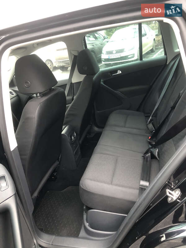Внедорожник / Кроссовер Volkswagen Tiguan 2013 в Виннице