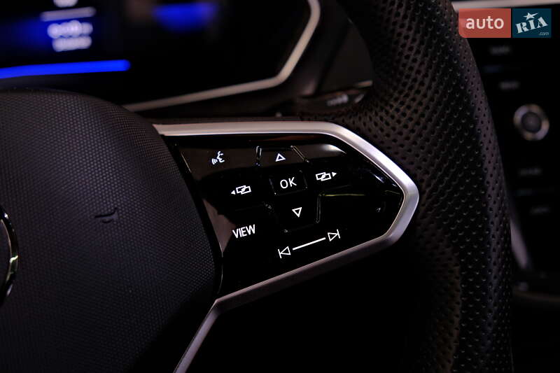 Внедорожник / Кроссовер Volkswagen Tiguan 2023 в Одессе