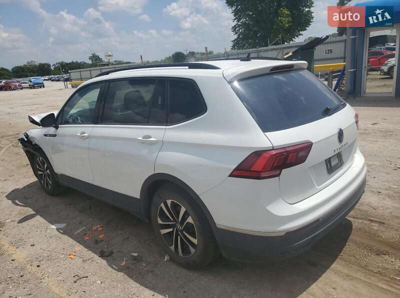 Внедорожник / Кроссовер Volkswagen Tiguan 2023 в Полтаве