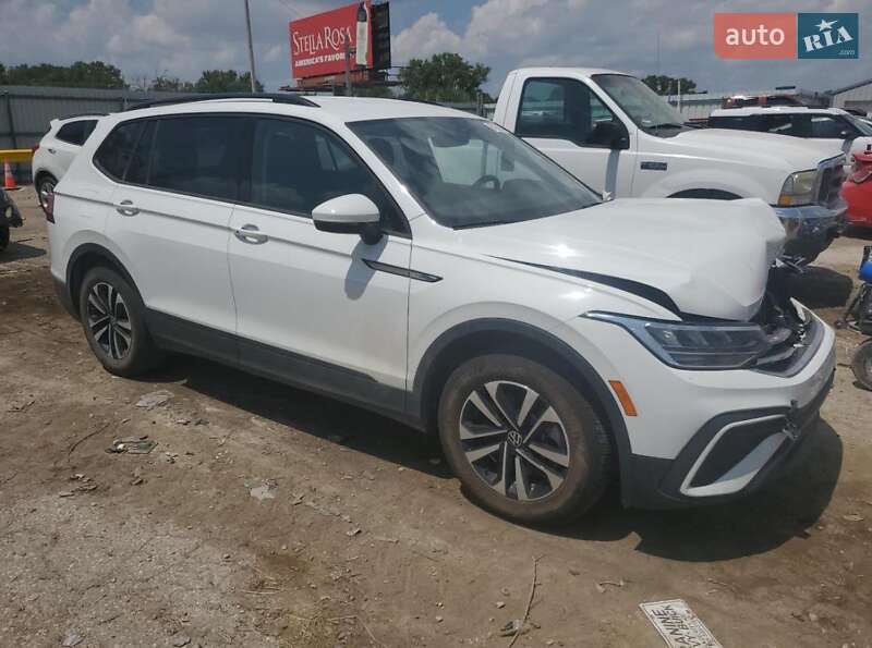 Внедорожник / Кроссовер Volkswagen Tiguan 2023 в Полтаве