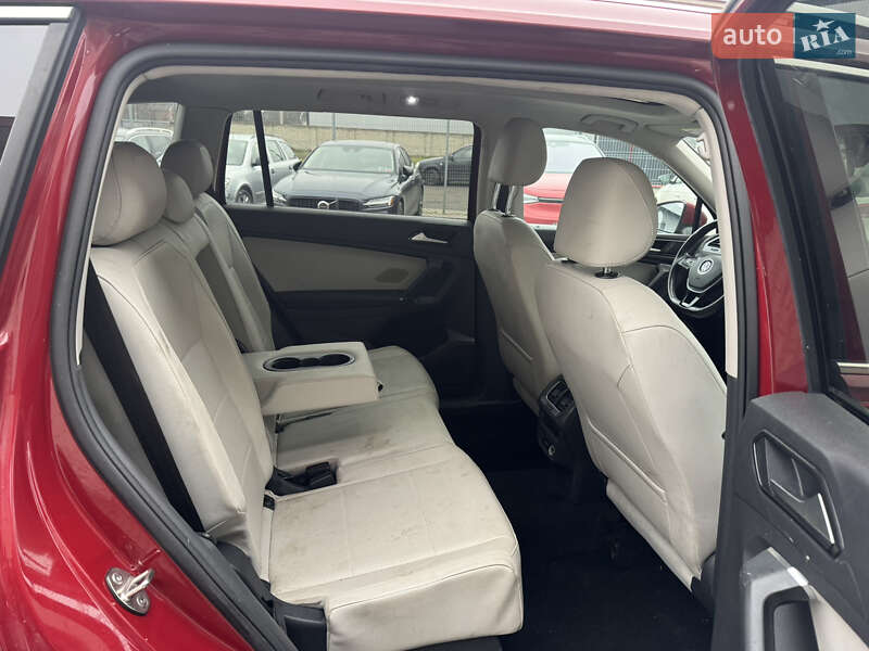 Внедорожник / Кроссовер Volkswagen Tiguan 2018 в Луцке фото 30 Внедорожник / Кроссовер Volkswagen Tiguan 2018 в Луцке