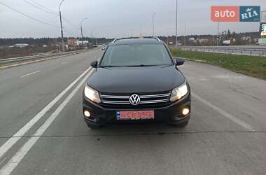 Позашляховик / Кросовер Volkswagen Tiguan 2014 в Києві