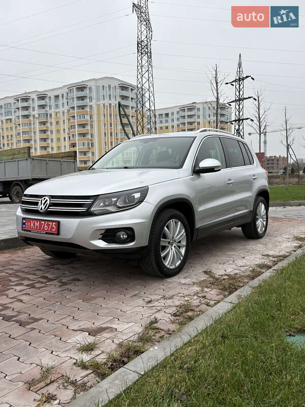 Volkswagen Tiguan 2015