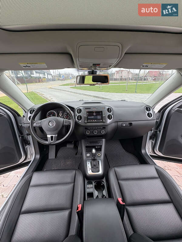 Позашляховик / Кросовер Volkswagen Tiguan 2015 в Бучі