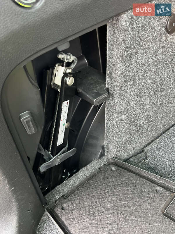 Внедорожник / Кроссовер Volkswagen Tiguan 2014 в Львове фото 22 Внедорожник / Кроссовер Volkswagen Tiguan 2014 в Львове